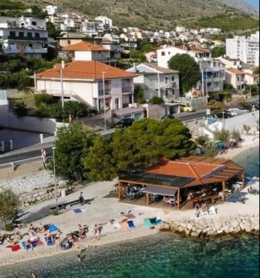 Apartmán Cici Dugi Rat Exteriér fotografie
